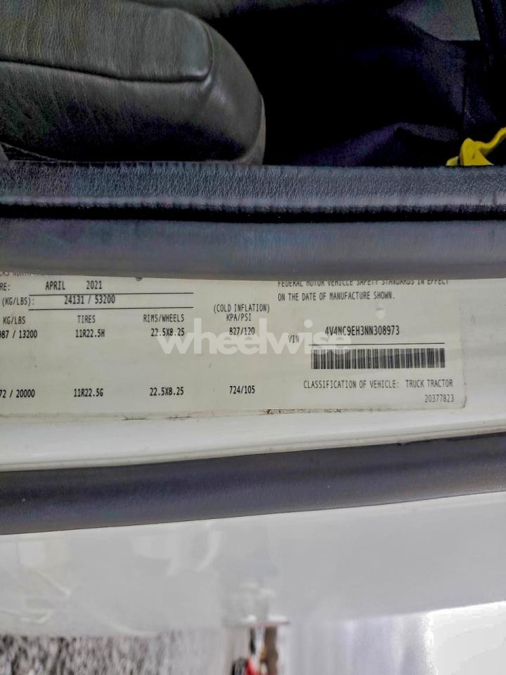 Photo 10 of 2022 VOLVO VNL SEMI TRUCK (VIN 4V4NC9EH3NN308973)