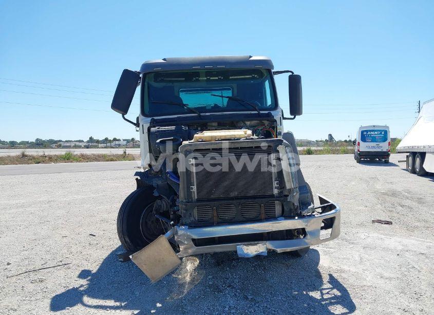 Photo 13 of 2012 Volvo Vn VNL (VIN 4V4NC9EH4CN548420)