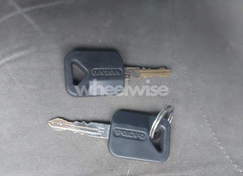 Photo 10 of 2012 Volvo Vn VNL (VIN 4V4NC9EH5CN537376)