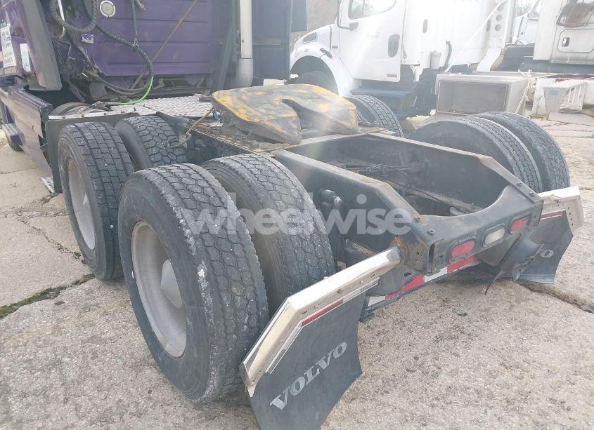 Photo 13 of 2012 Volvo Vn VNL (VIN 4V4NC9EH5CN537376)