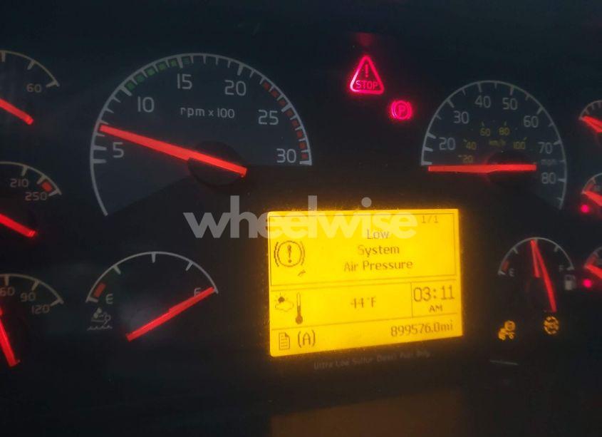 Photo 18 of 2012 Volvo Vn VNL (VIN 4V4NC9EH5CN537376)