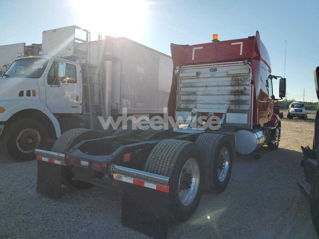 Photo 4 of 2021 VOLVO VNL SEMI TRUCK (VIN 4V4NC9EH6MN248363)