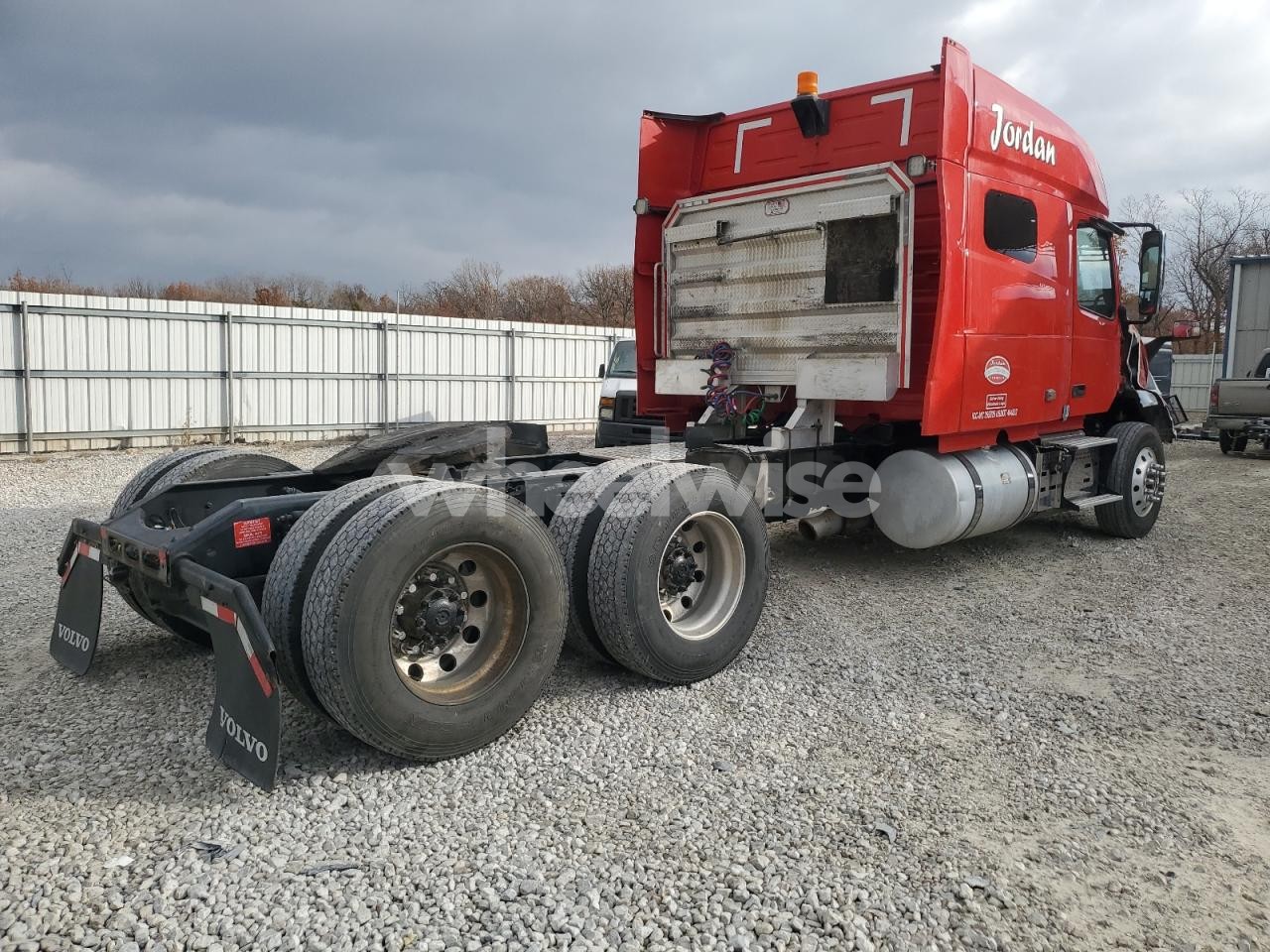 Photo 4 of 2021 VOLVO VNL SEMI TRUCK (VIN 4V4NC9EH6MN248444)