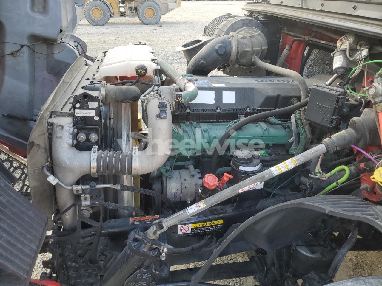 Photo 7 of 2021 VOLVO VNL SEMI TRUCK (VIN 4V4NC9EH6MN248444)