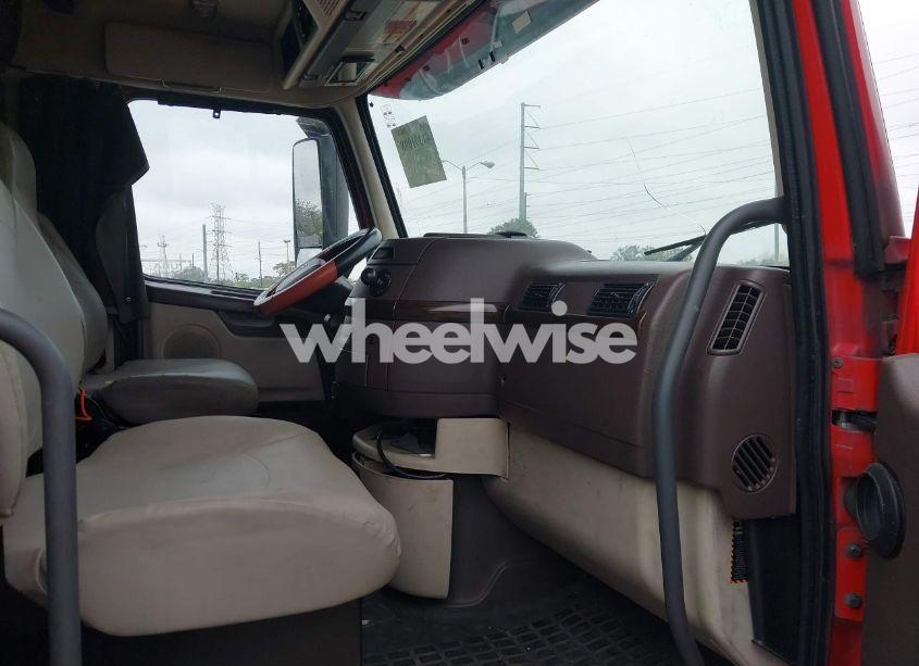 Photo 7 of 2016 Volvo Vn VNL (VIN 4V4NC9EH7GN955413)