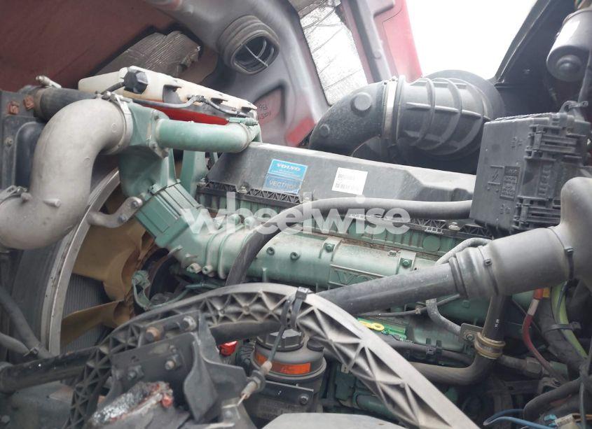 Photo 9 of 2016 Volvo Vn VNL (VIN 4V4NC9EH7GN955413)