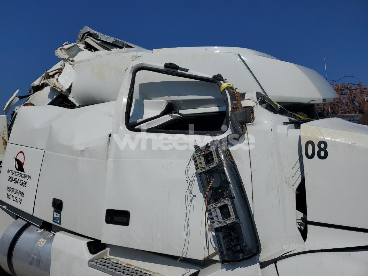 Photo 10 of 2021 VOLVO VN VNL (VIN 4V4NC9EH7MN264927)