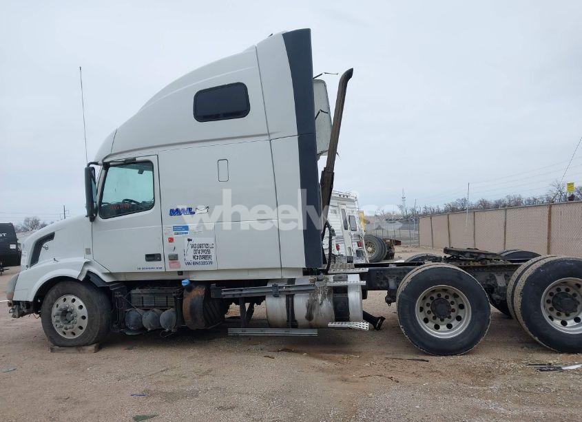 Photo 14 of 2011 Volvo Vn VNL (VIN 4V4NC9EH9BN532339)