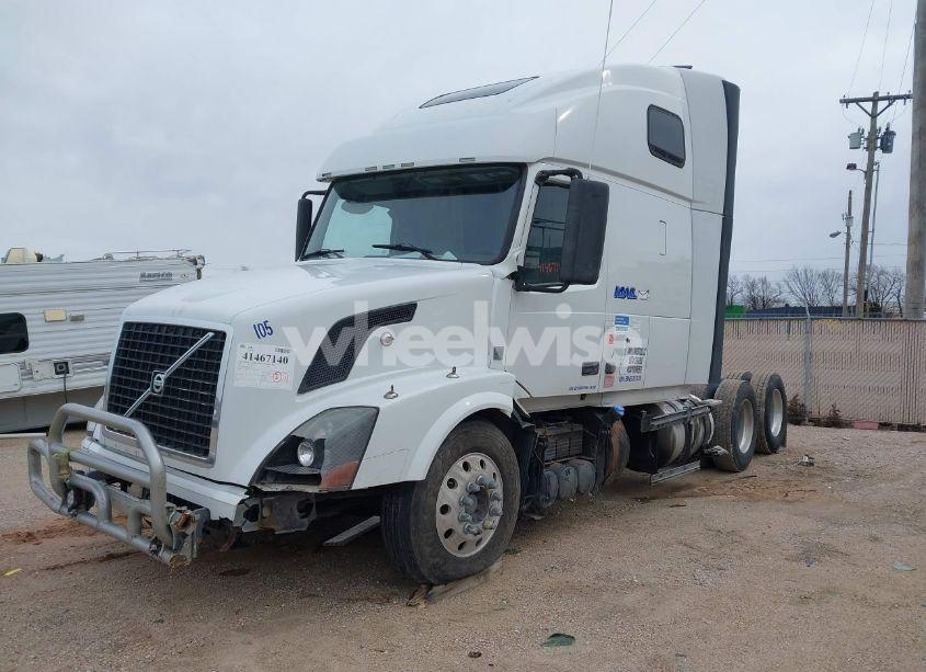 Photo 2 of 2011 Volvo Vn VNL (VIN 4V4NC9EH9BN532339)