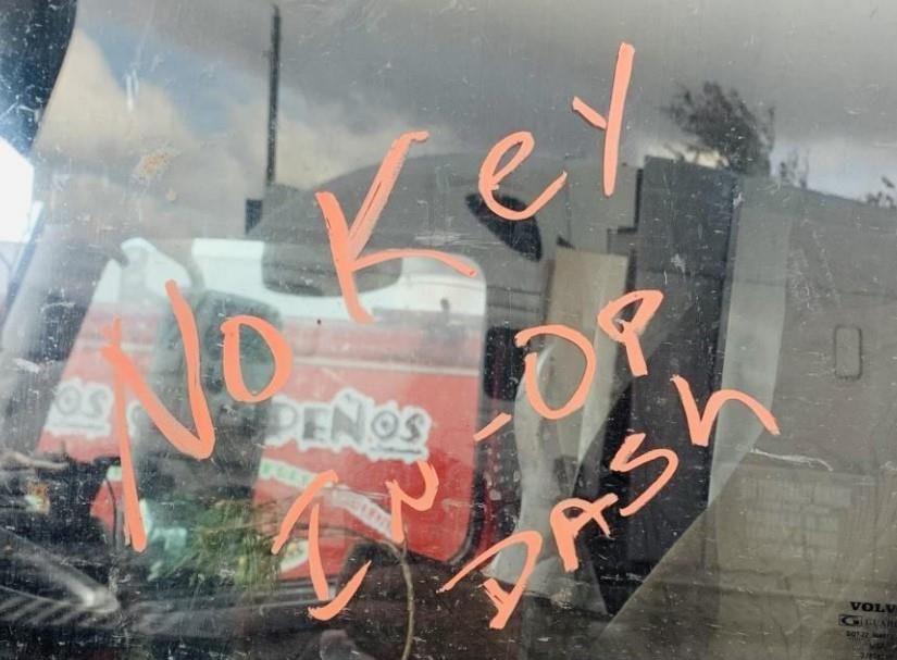 Photo 6 of 2012 Volvo Vn VNL (VIN 4V4NC9EH9CN540684)