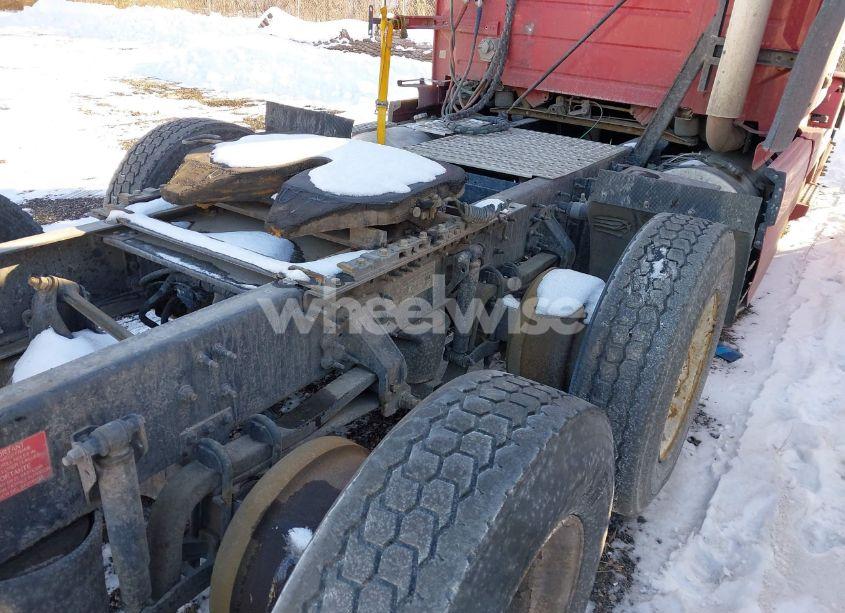 Photo 13 of 2015 Volvo Vn VNL (VIN 4V4NC9EH9FN912352)