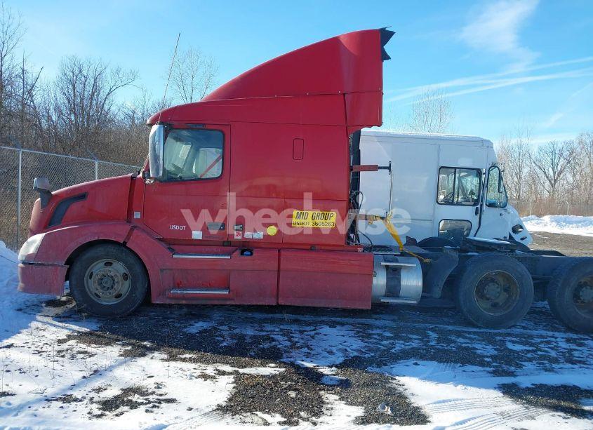 Photo 18 of 2015 Volvo Vn VNL (VIN 4V4NC9EH9FN912352)