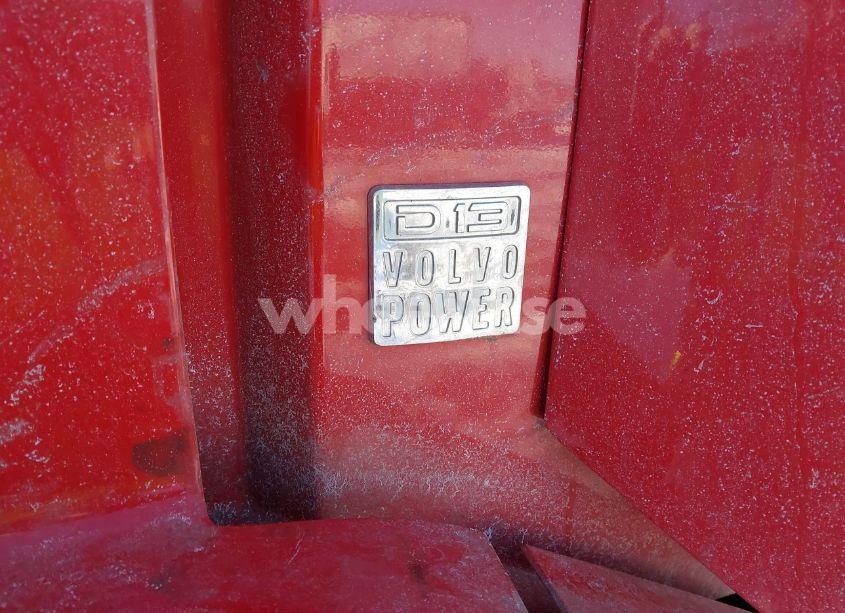 Photo 9 of 2015 Volvo Vn VNL (VIN 4V4NC9EH9FN912352)