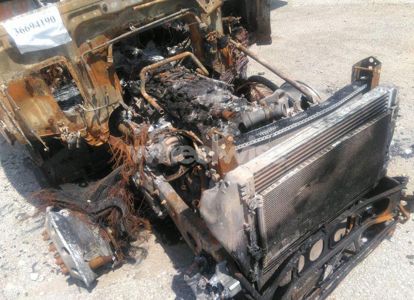 Photo 10 of 2017 Volvo Vnl N/A (VIN 4V4NC9EH9HN976121)