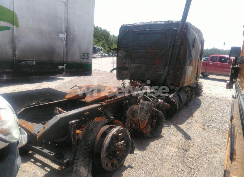 Photo 4 of 2017 Volvo Vnl N/A (VIN 4V4NC9EH9HN976121)