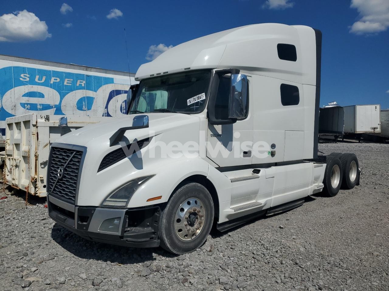 Photo 2 of 2019 VOLVO VNL SEMI TRUCK (VIN 4V4NC9EH9KN898060)