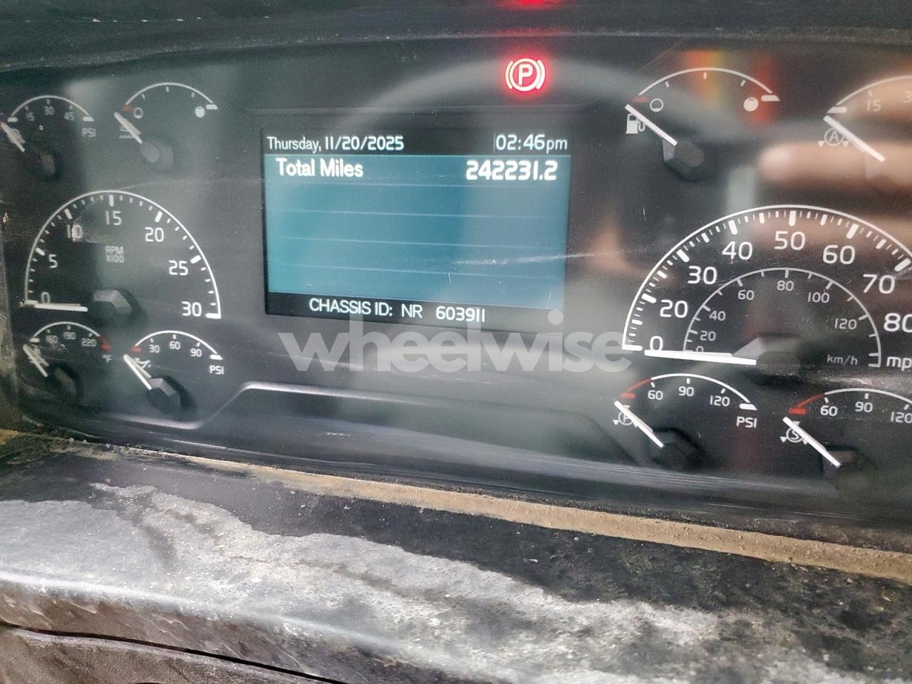 Photo 8 of 2022 VOLVO VNL SEMI TRUCK (VIN 4V4NC9EHXNN603911)