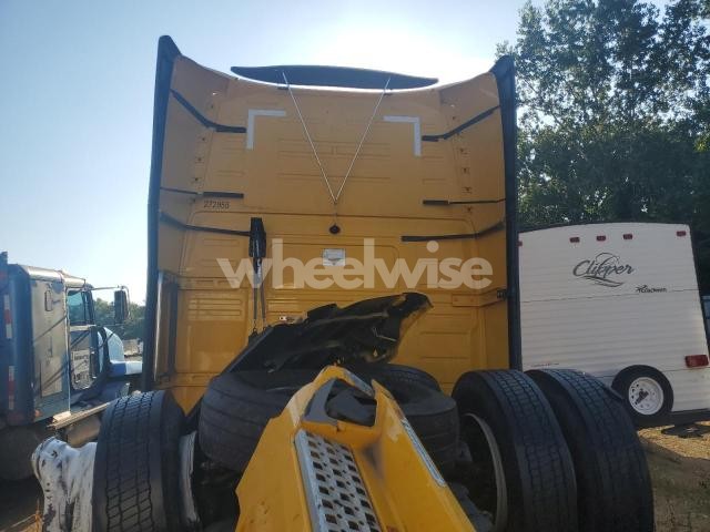 Photo 9 of 2024 VOLVO VN VNL (VIN 4V4NC9EHXRN636168)