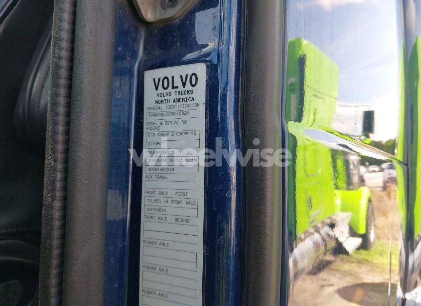 Photo 8 of 2009 Volvo Vn VNL (VIN 4V4NC9EJ09N275326)