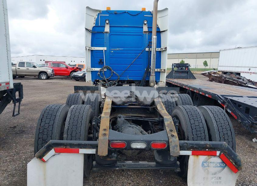 Photo 15 of 2012 Volvo Vn (VIN 4V4NC9EJ6CN542458)