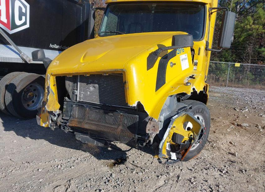 Photo 11 of 2011 Volvo Vn VNL (VIN 4V4NC9EJ9BN297394)