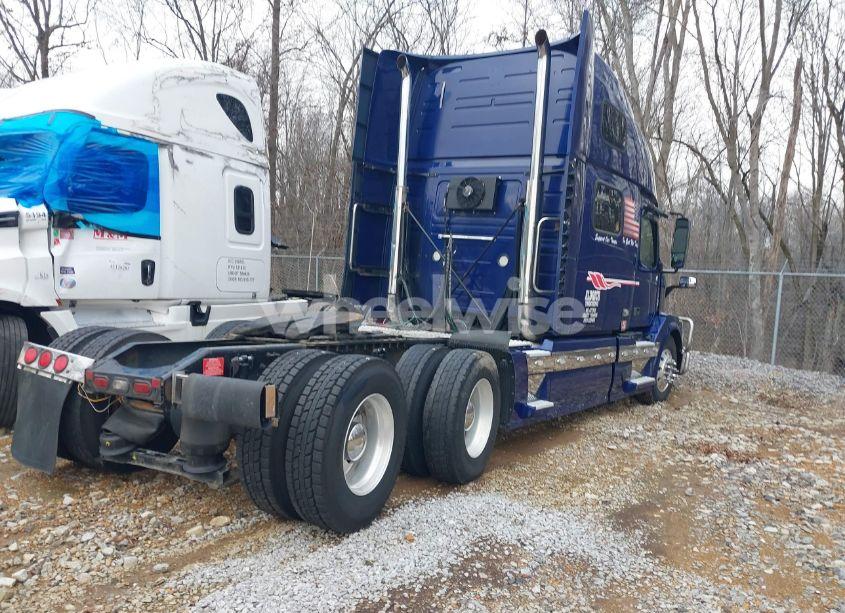 Photo 4 of 2011 Volvo Vn VNL (VIN 4V4NC9EJ9BN533879)