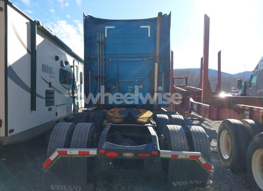 Photo 18 of 2019 Volvo Vnl (VIN 4V4NC9EJ9KN207967)