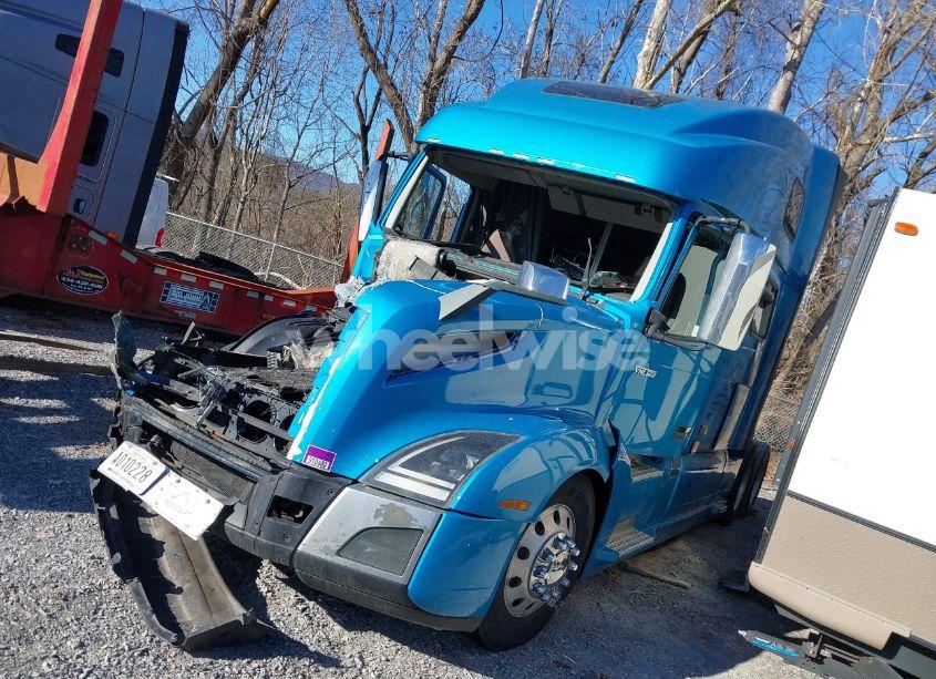 Photo 2 of 2019 Volvo Vnl (VIN 4V4NC9EJ9KN207967)