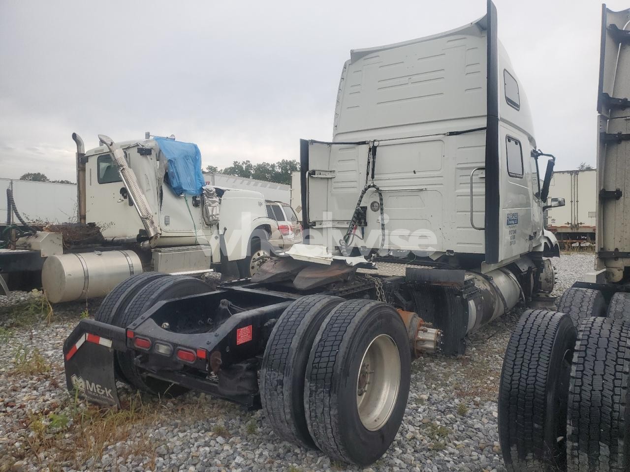 Photo 4 of 2024 VOLVO VNL SEMI TRUCK (VIN 4V4NC9EJ9RN652963)