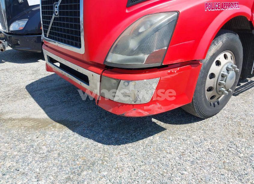 Photo 11 of 2004 Volvo Vn VNL (VIN 4V4NC9GH54N372640)