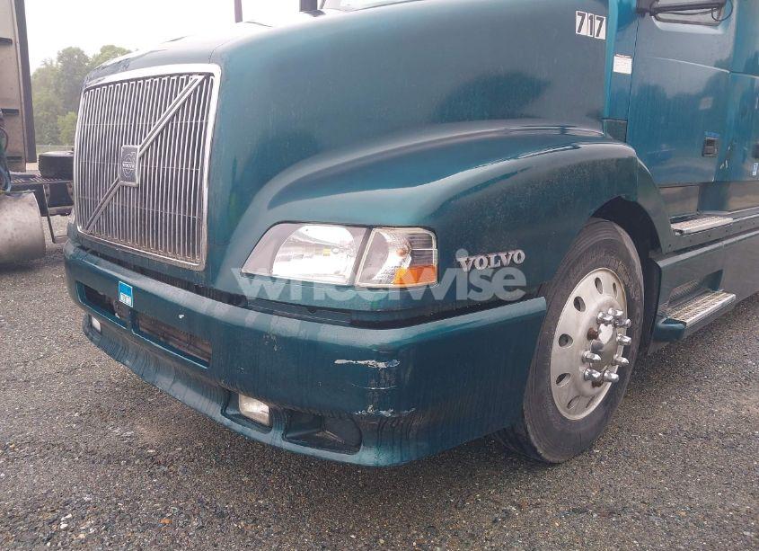 Photo 11 of 2001 Volvo Vn VNL (VIN 4V4NC9TJX1N325933)