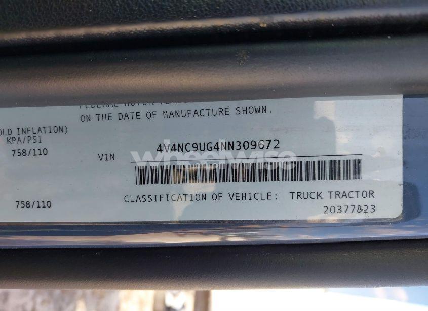 Photo 8 of 2022 Volvo Vnl (VIN 4V4NC9UG4NN309672)