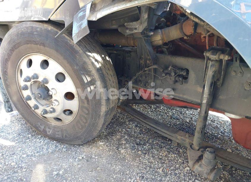 Photo 12 of 2022 Volvo Vnl (VIN 4V4NC9UG4NN311096)