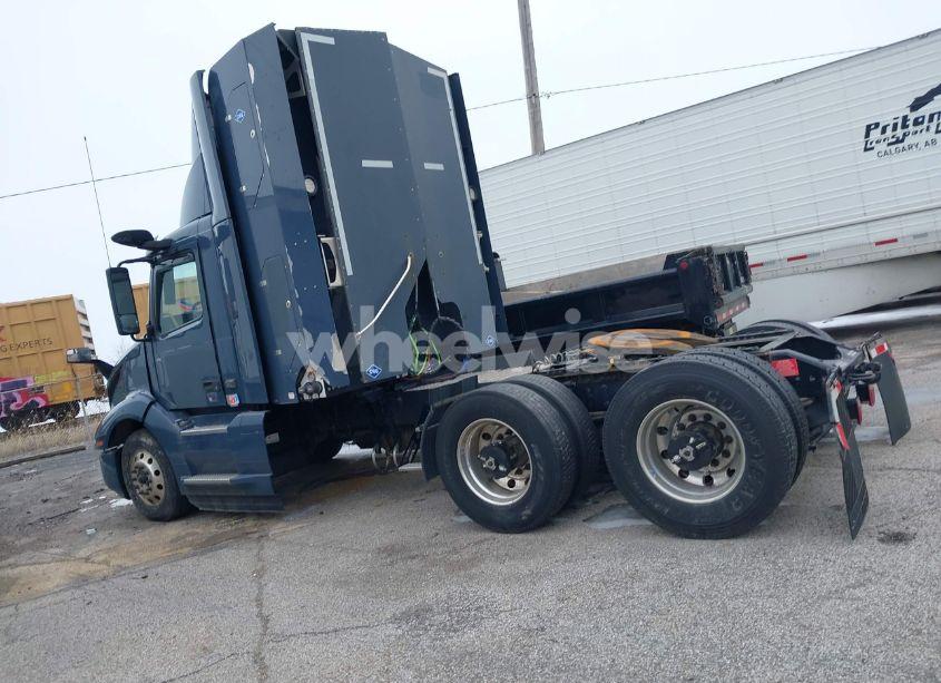 Photo 14 of 2023 Volvo Vnl (VIN 4V4NC9UG5PN335569)