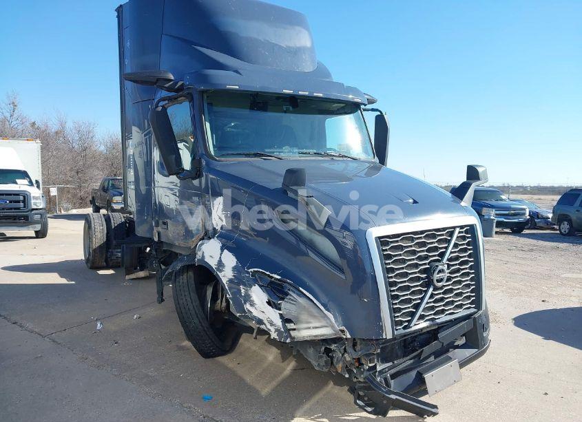 2021 Volvo Vnl (VIN 4V4NC9UG9MN282337) main photo