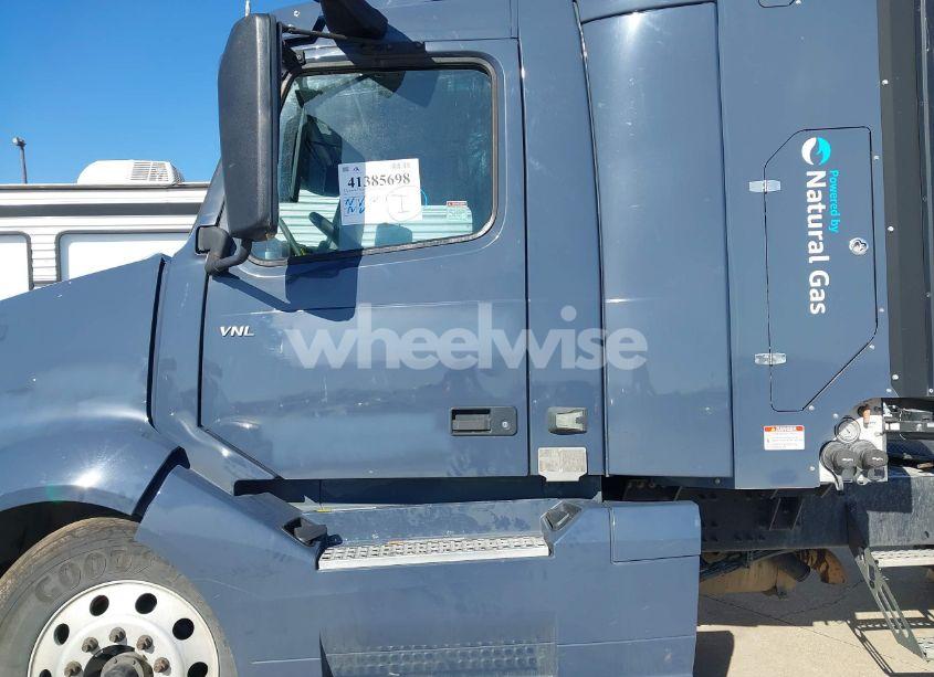 Photo 15 of 2021 Volvo Vnl (VIN 4V4NC9UG9MN282337)