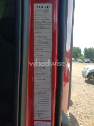 Photo 10 of 2020 VOLVO VNR (VIN 4V4WC9EG4LN225612)