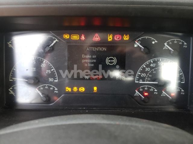 Photo 9 of 2020 VOLVO VNR (VIN 4V4WC9EG4LN225612)