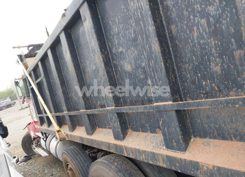 Photo 14 of 1997 Volvo Conventional WG (VIN 4VHJCCGF0VN859528)