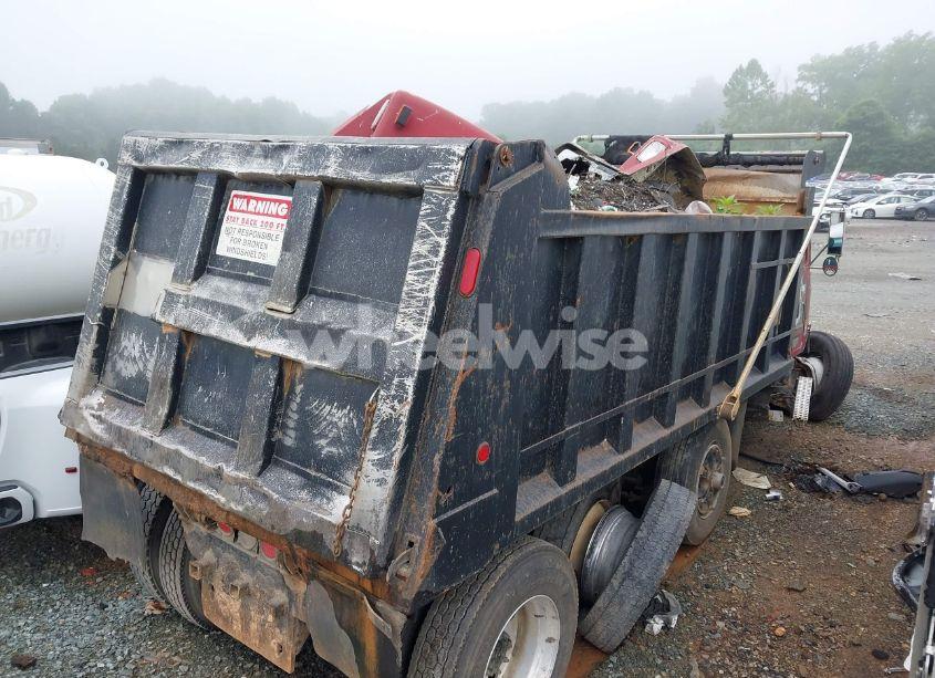 Photo 4 of 1997 Volvo Conventional WG (VIN 4VHJCCGF0VN859528)