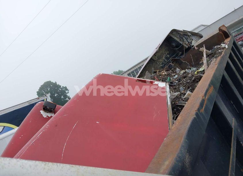 Photo 6 of 1997 Volvo Conventional WG (VIN 4VHJCCGF0VN859528)