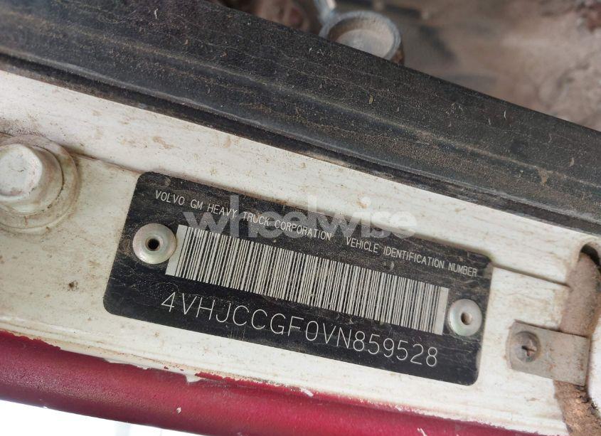 Photo 8 of 1997 Volvo Conventional WG (VIN 4VHJCCGF0VN859528)