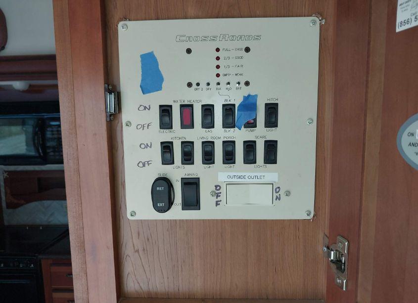 Photo 7 of 2012 Crossroads Other (VIN 4VOFC3426CG002643)