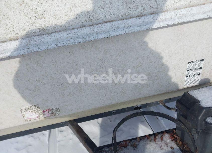 Photo 10 of 2003 Rockwood By FOREST R FREEDOM (VIN 4X4CFM4193D255274)