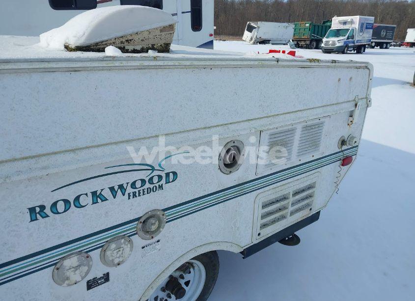 Photo 8 of 2003 Rockwood By FOREST R FREEDOM (VIN 4X4CFM4193D255274)