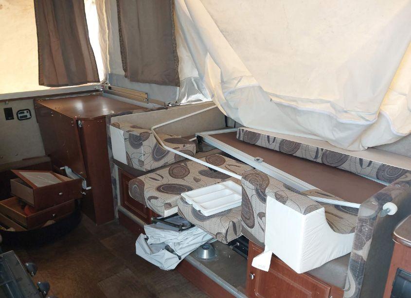 Photo 5 of 2015 Rockwood Hw N/A (VIN 4X4CPR411FD293788)