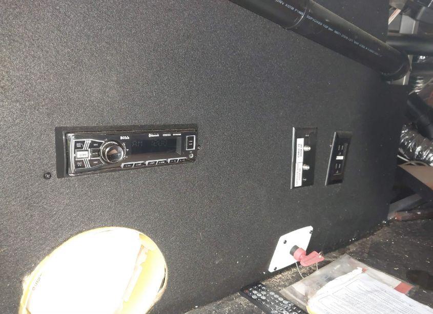 Photo 15 of 2017 Palo Columbus F384RD (VIN 4X4FCMP24H6007214)