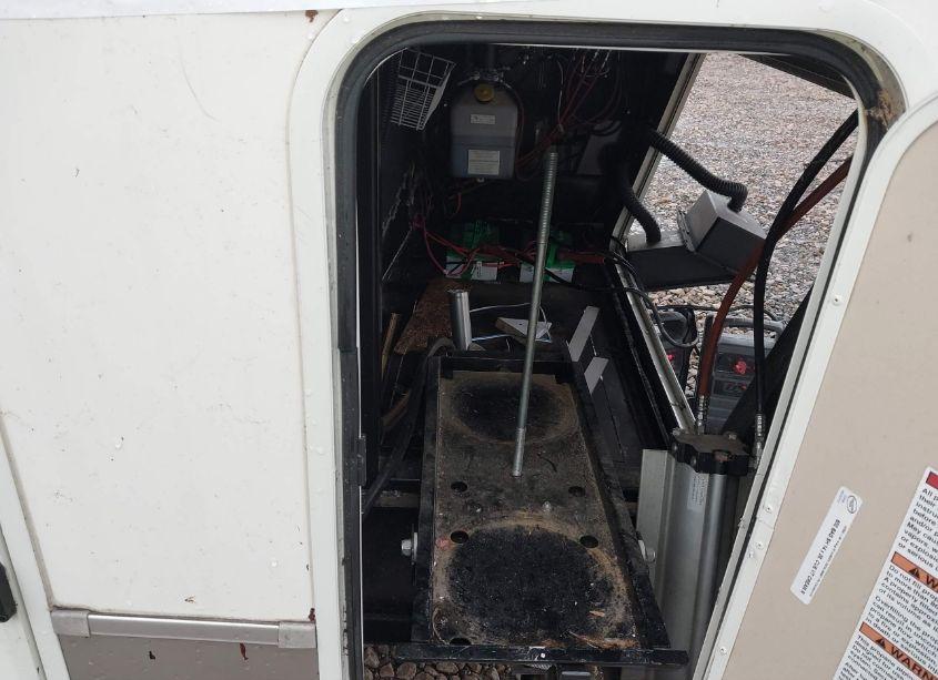 Photo 17 of 2017 Palo Columbus F384RD (VIN 4X4FCMP24H6007214)