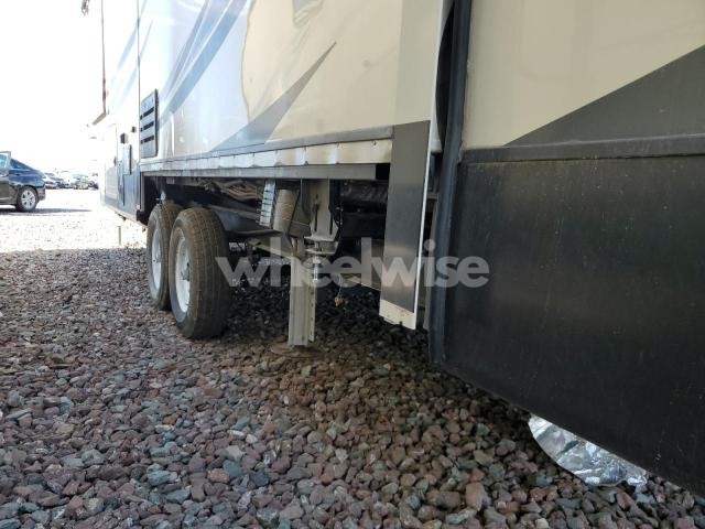 Photo 6 of 2021 FORESRIVER CEDAR CREE N/A (VIN 4X4FCRE24MS225204)