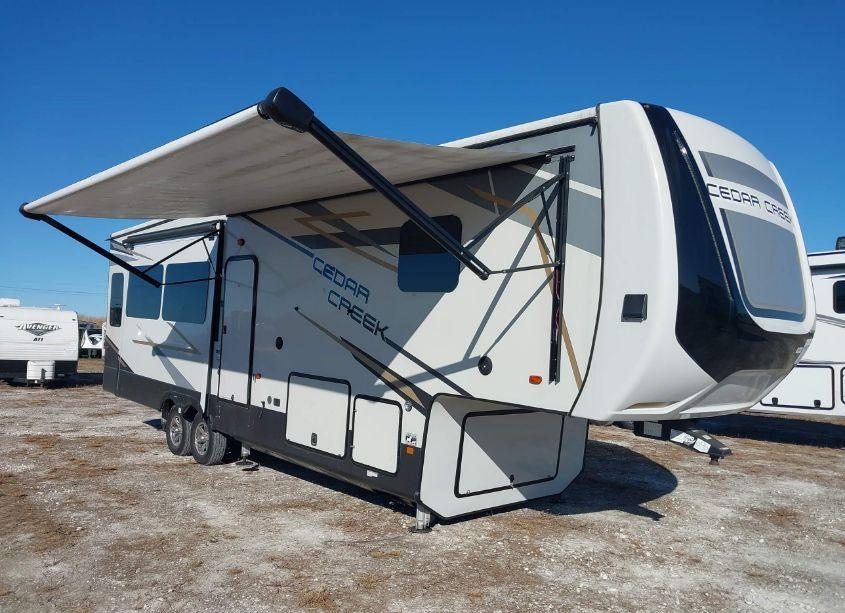 Photo 12 of 2022 Cedar Creek OTHER (VIN 4X4FCRG21NS228544)